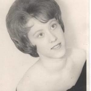 Meet your Posher, Sandy